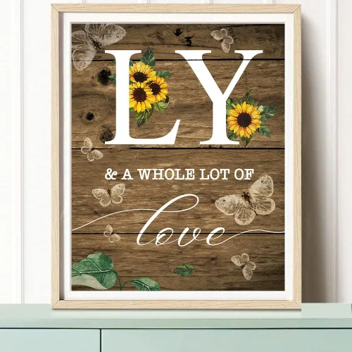 Vista 6 de Decoración de pared con diseño de mariposa y girasol, inspirador con texto en inglés "Family a Little Bit of Crazy Loud Love", arte de pared
