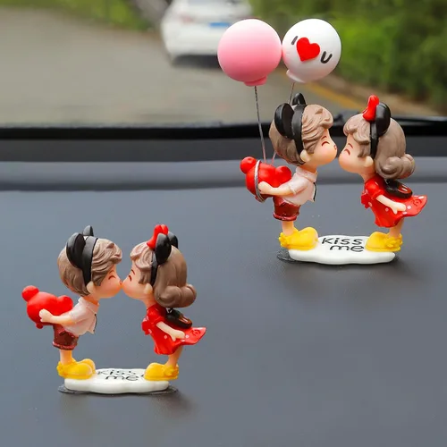 Vista 8 de Lindos adornos para parejas, decoración de automóvil, decoración de automóvil para pareja, figuras de acción de caricaturas para parejas, accesorios