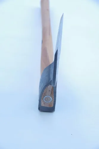 Vista 4 de Biber Hacha de carpintero sueca clásica o mejor conocida como The Broad Axe por Mueller (bisel izquierdo)