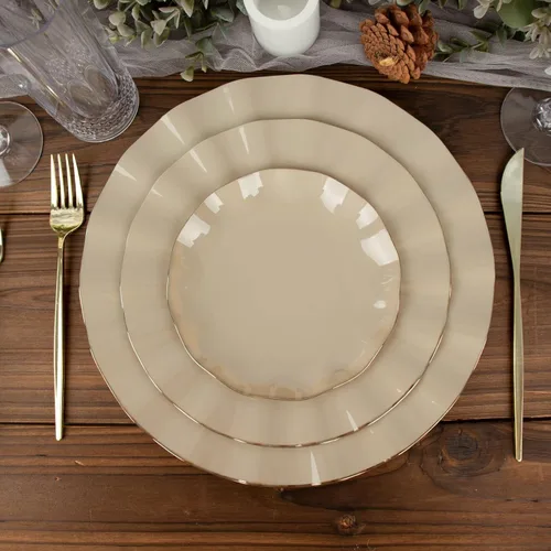 Vista 47 de Tableclothsfactory Paquete de 10 platos redondos de plástico negro de 6 pulgadas para ensalada de postre, platos desechables con borde ondulado