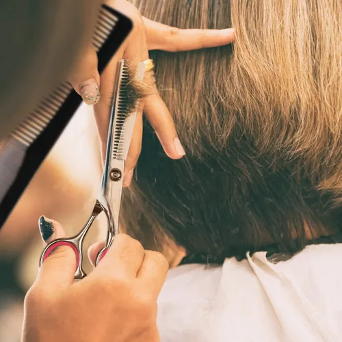 Vista 5 de Fcysy Tijeras profesionales de corte de pelo de 6 pulgadas, tijeras de peluquería con peine, tijeras de pelo de salón para hombres, mujeres