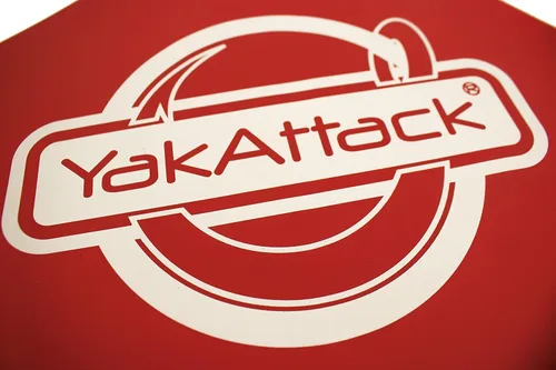 Vista 2 de YakAttack Bandera de remolque con logotipo Get Hooked Bandera de seguridad de kayak para transporte de vehículos Cumple con los requisitos