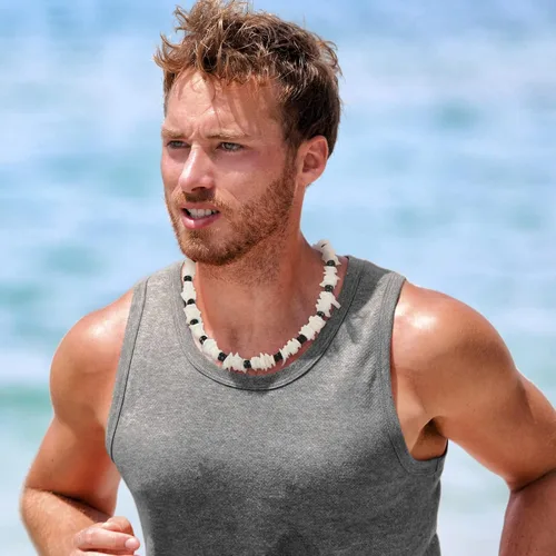 Vista 5 de Bonuci 4 piezas de collar de concha Puka para hombres, collares de surfista con cuentas, collar de playa hawaiano para mujeres, joyería, regalos
