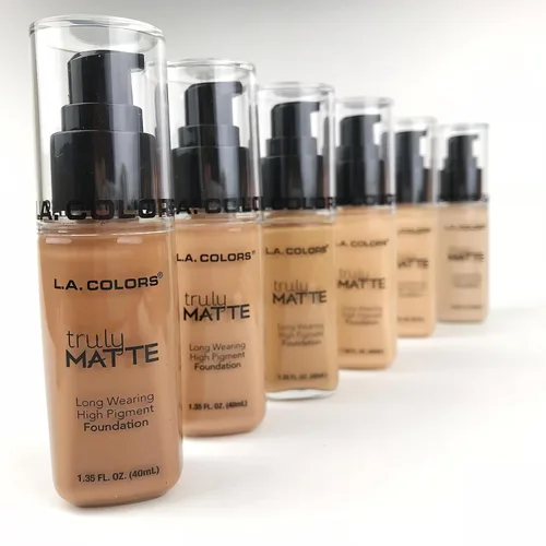 Vista 4 de Base mate L.A. COLORS Truly Matte, Cafe CLM360