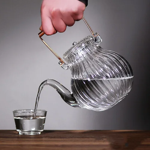 Vista 4 de Estilo retro resistente al calor Hervidor de té de vidrio 27.1 fl oz estufa hervidor de cobre mango para cocinar té