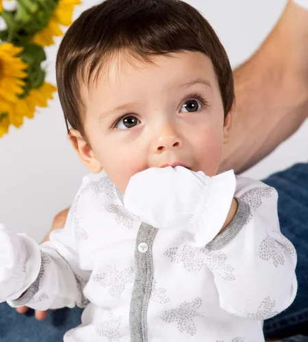 Vista 2 de Burt's Bees Baby - Mitones para bebé, antiarañazos, 100% algodón orgánico, juego de 3