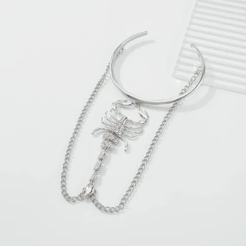 Vista 4 de Jumwrit Pulsera de brazo superior con diamantes de imitación, brazalete de brazo de araña, brazalete de pulsera, cadena de borlas, accesorios