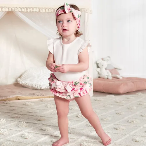 Vista 6 de Gerber Conjunto de 3 mamelucos de manga corta para bebés y niñas, funda de pañales y diadema