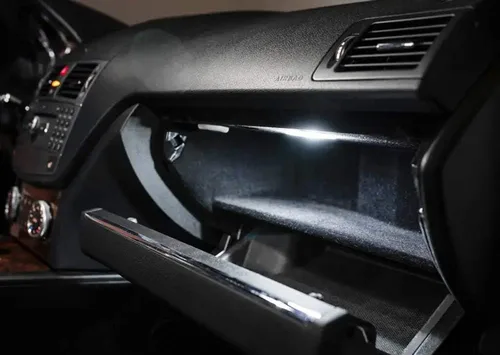 Vista 7 de iJDMTOY - Luces LED de cortesía para puerta de paso para Volkswagen Jetta