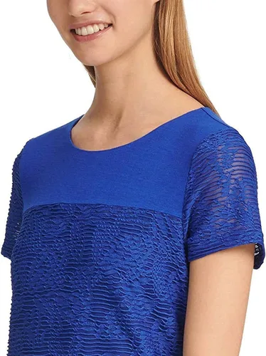 Vista 4 de Calvin Klein Camiseta de manga corta de malla superpuesta de doble capa para mujer