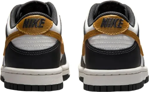 Vista 548 de Nike Kid's Dunk Low Sneaker