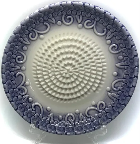 Vista 7 de BonCera, Juego de 4 platos de rallador de ajo de cerámica de alta calidad todo en uno - Diseño y estilo en relieve púrpura - Para ajo, jengibre