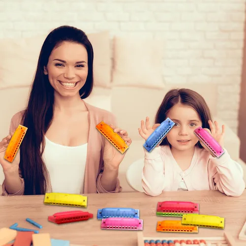 Vista 7 de Armónica de plástico para niños, 12 unidades, 10 agujeros, armónica translúcida, instrumentos musicales para niños y niñas, principiantes, 6