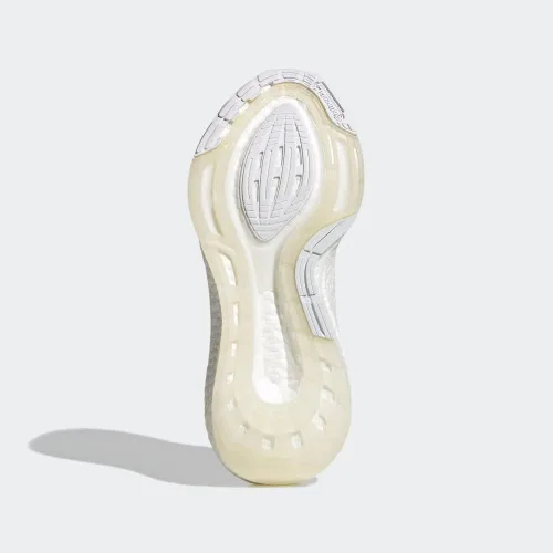 Vista 4 de adidas Tenis de correr Ultraboost 22 para mujer