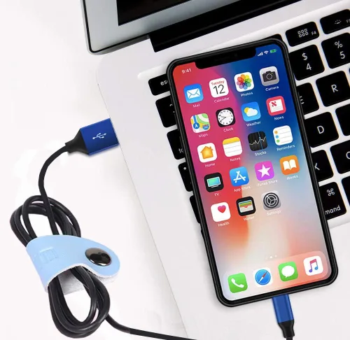 Vista 4 de Sujetador de piel para cables, para audífonos (juego de 3), Blanco