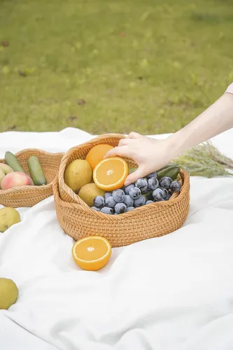 Vista 2 de HITOMEN Cestas de pan de ratán hechas a mano, cestas redondas de mimbre para frutas, tazones de almacenamiento de servicio, naturales, decorativas