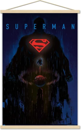 Vista 16 de DC Comics: Dark Artistic - Póster de pared de Superman, 22.4 pulgadas de largo x 14.7 pulgadas de ancho, versión enmarcada de madera de granero