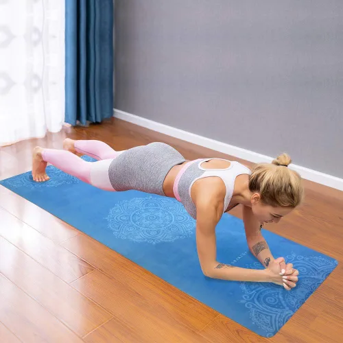 Vista 7 de Tapete de yoga de viaje, antideslizante, de gamuza con bolsa de transporte, tapete de fitness multiusos con superficie antidesgarros de alta
