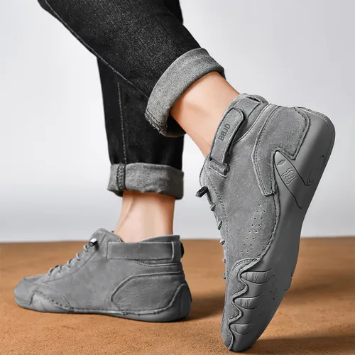 Vista 3 de Zapatos Beck para hombre, impermeables, antideslizantes, botas Chukka de caña alta, hechas a mano, de gamuza, zapatos deportivos para exteriores