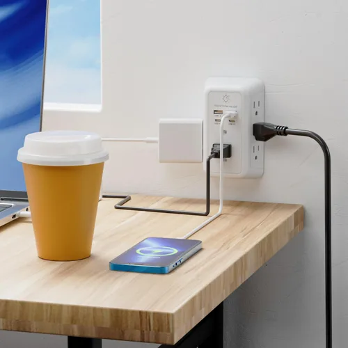 Vista 8 de Protector de sobretensiones de enchufes múltiples, extensor de 7 salidas con luz nocturna, cargador de pared USB con 2 puertos USB C y 2 puertos