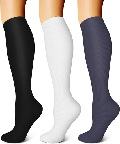 Vista 9 de FEYHAY Calcetines de compresión de cobre (3 pares) de 15-20 mmHg de circulación es la mejor atlética y diaria para hombres y mujeres, correr