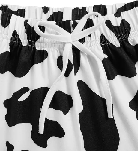 Vista 5 de WDIRARA Conjunto de pijama de manga corta con estampado de vaca y pantalones cortos para mujer
