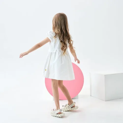 Vista 3 de Tobogán de burbujas para niños, toboganes de pelotas de golf para niños y niñas, toboganes de burbujas para niños, sandalias de nube desmontables 2