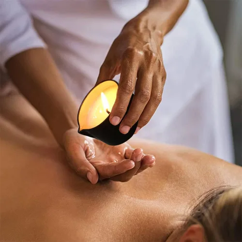 Vista 2 de Vela de spa con aceite esencial de cera de soja orgánica con infusión de aceite de masaje para parejas, vela perfumada para el hogar