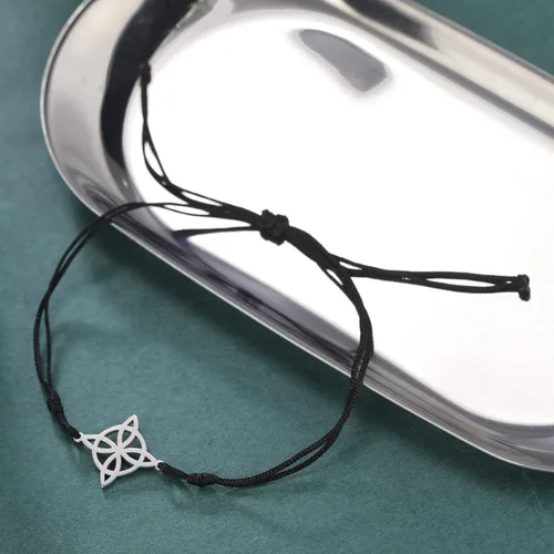 Vista 4 de Dreamtimes Pulsera de moda con nudo de bruja y celtas geométricas para mujer pulsera de cadena de brujería de acero inoxidable joyería Wiccan