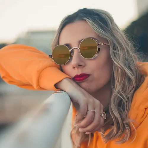 Vista 2 de Gafas de sol Joopin polarizadas, estilo Lennon, redondas, gafas de sol estilo hippy redondas para mujer y hombre