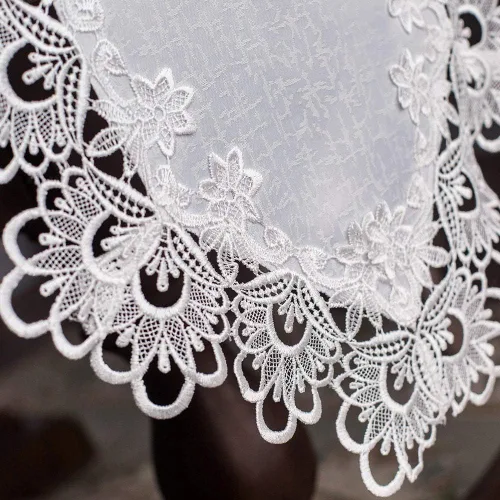 Vista 4 de ARTABLE Mantel rectangular de tela de encaje con borde de macramé, manteles de cocina bordados transparentes para elegantes mesas largas de Blanco