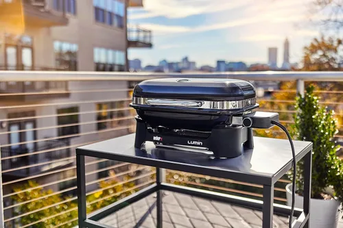 Vista 10 de Weber Lumin - Parrilla de barbacoa eléctrica compacta para exteriores, color negro - Ideal para espacios pequeños como patios, balcones y terrazas
