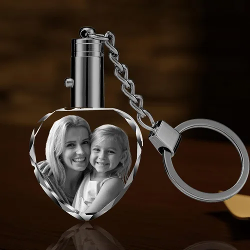 Vista 7 de YanNanKe Llavero de cristal personalizado con foto personalizada con grabado láser
