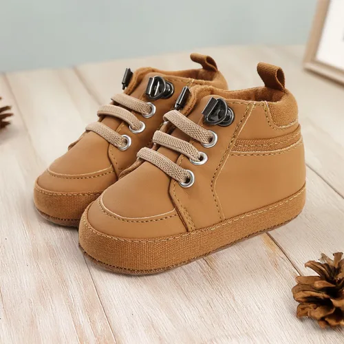 Vista 2 de Meckior Zapatos deportivos de tobillo para bebés y niñas pequeños, suela antideslizante suave, piel sintética, mocasines para bebés recién nacidos