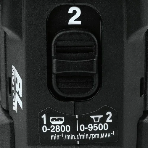 Vista 4 de Makita XVP01ZB Pulidora inalámbrica de iones de litio LXT® de 18 V, sin escobillas, sin escobillas, lijadora de 2 pulgadas, solo herramienta