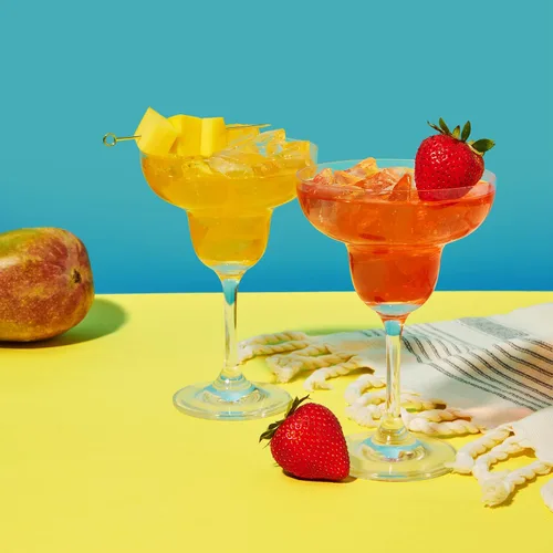 Vista 4 de Thoughtfully Cócteles, set de regalo de mezclador de margarita, 2.3 onzas cada una, sabores incluyen naranja sangre, fresa, mango, sandía y lima