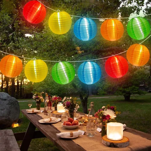 Vista 10 de Guirnalda de luces para exteriores, 27.5 pies, tira de luces blancas enchufables con 10 linternas de nailon y bombillas LED G40, cadenas de luces
