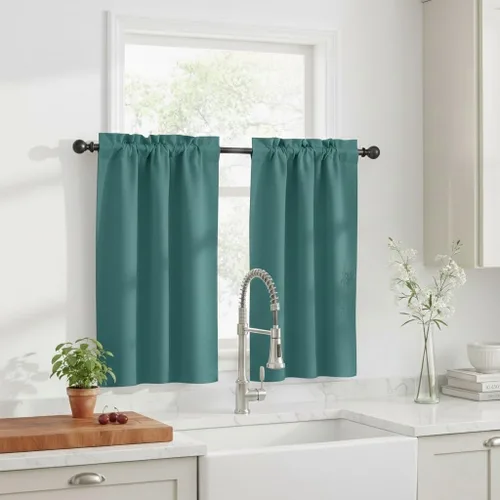 Vista 24 de NICETOWN Cortinas Opacas Cortas - Tratamiento de Ventana con Aislamiento Térmico, Niveles de Cortina Pequeños para Sala de Estar/Cocina, 2 Paneles
