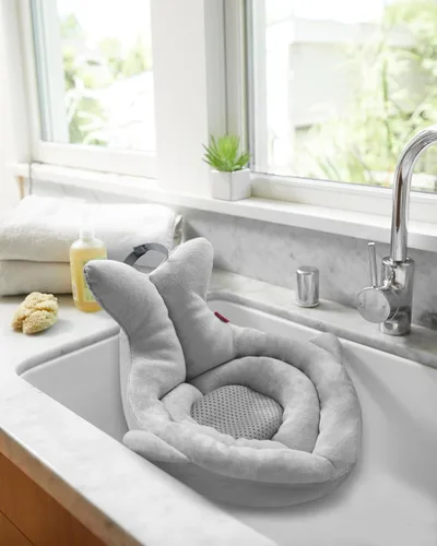Vista 2 de Skip Hop Bañera suave para bebé, Moby, gris, (paquete de 4)