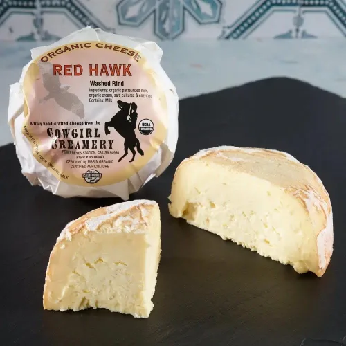 Vista 2 de Cowgirl Creamery Red Hawk Cheese (6 x 8 oz.)
