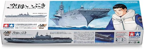Vista 8 de Tamiya 1 700 Portaaviones DDV192 Ibuki