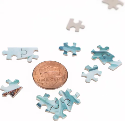 Vista 7 de TDC Games Rompecabezas más pequeño del mundo, Lady Liberty - Mini rompecabezas, pequeño rompecabezas de arte de viaje desafiante para adultos, más