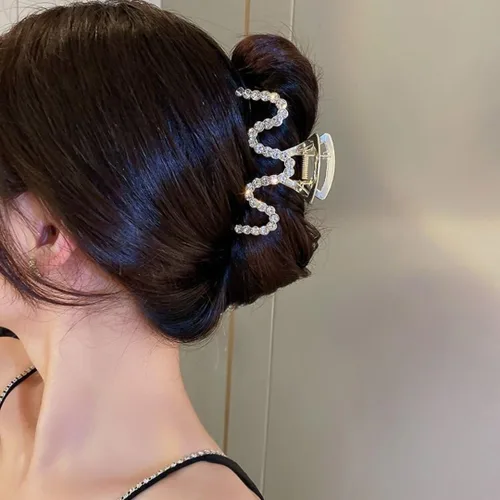 Vista 7 de Pinzas para el Cabello con Diamantes de Imitación, Textention Pinzas de Garra con Perlas de 3.4 Pulgadas para Cabello Grueso, Sujetadores