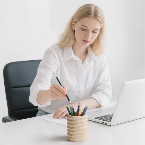 Vista 3 de Soporte para bolígrafos para escritorio, piedra de travertino natural, soporte para brochas de maquillaje, vaso moderno y funcional para lápices