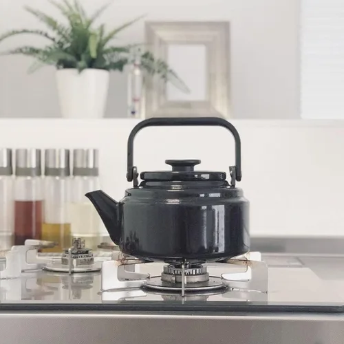 Vista 3 de LIOONS Hervidor de té de grado alimenticio, tetera de esmalte creativa, hervidor de fuego directo para el hogar, gran capacidad con asa, tetera de 2