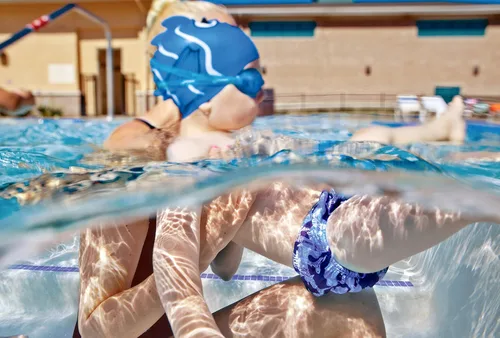 Vista 4 de FINIS Inc Swim Diaper