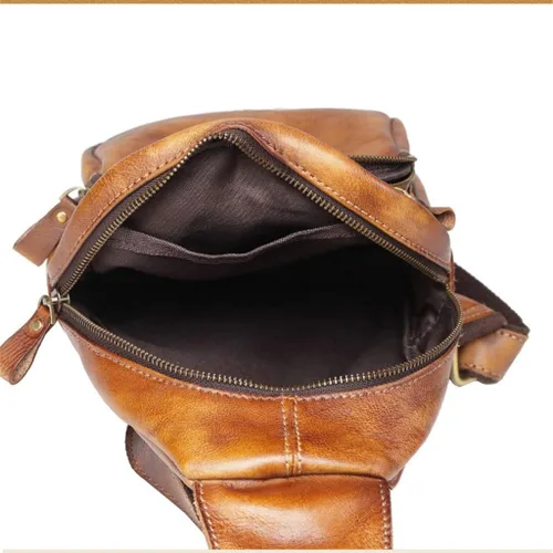Vista 4 de Ztimi Bolso de hombro para hombre, bolso de mensajero, bolso de pecho para hombre, bolso cruzado casual, bolso retro pintado a mano