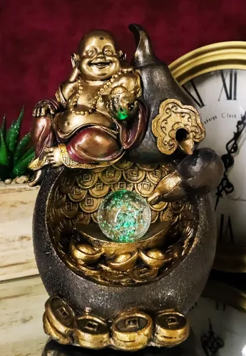 Vista 9 de Ebros Matreiya Laughing Buddha Hotei Sosteniendo lingote de oro sentado en cono gigante de calabaza de vino con cono de reflujo de fondo, estatua