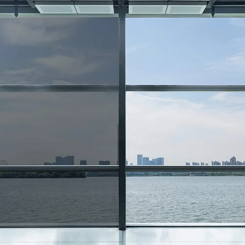 Vista 19 de Snapguard Solutions 70% VLT Nano Ceramic Home Window Tint - Rollo de película adhesiva de privacidad para puertas de oficina residencial, ventanas