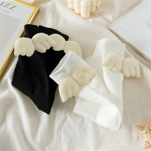 Vista 5 de Genryu 3D alas de ángel calcetines de mujer calcetines de moda tubo medio estudiantes calcetines dulce princesa Sox negro blanco algodón calcetines